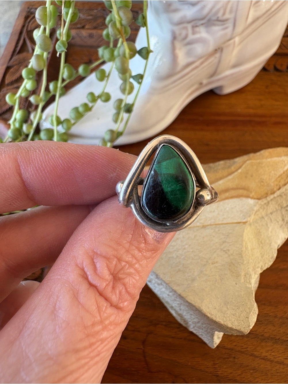 BEE BOP Sterling Silver Malachite Teardrop Modernist Ring Size 8